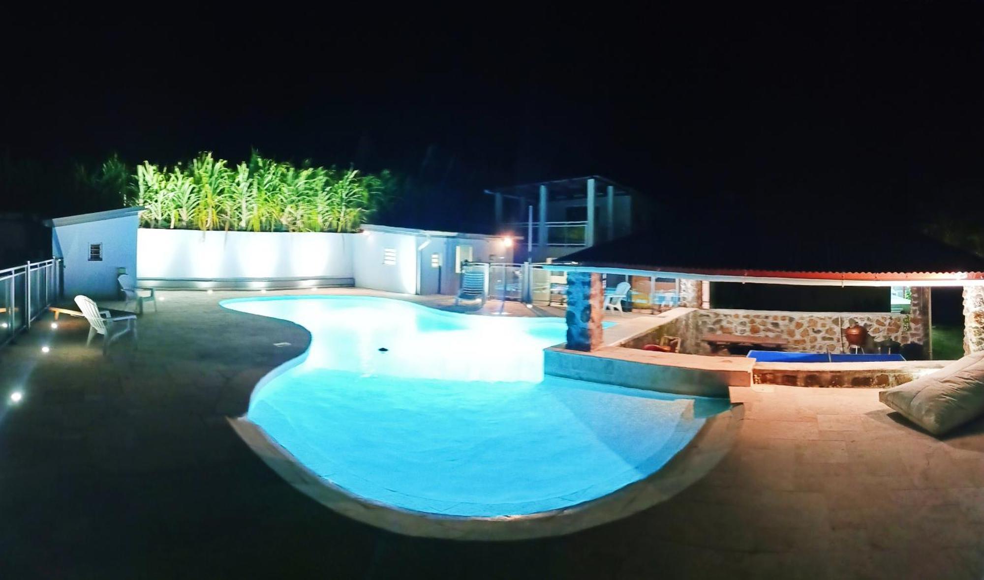 Maison Les Cocotiers De Plaiz'Anse Petite Île Dış mekan fotoğraf