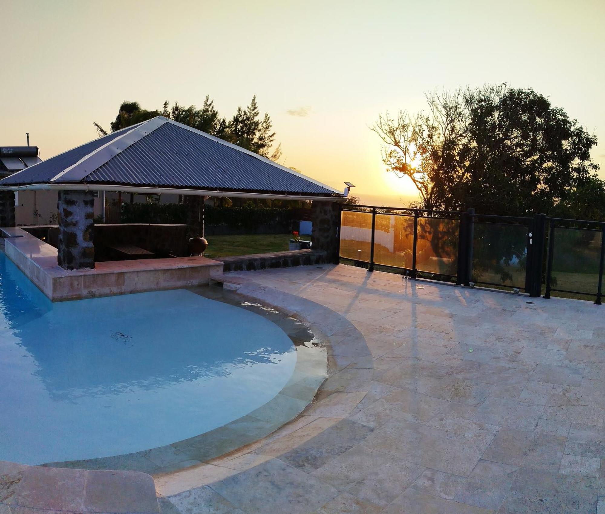 Maison Les Cocotiers De Plaiz'Anse Petite Île Dış mekan fotoğraf